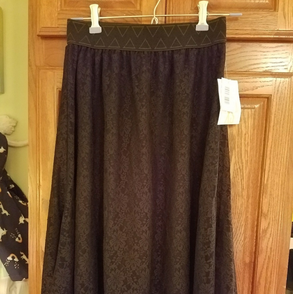 LuLaRoe XS black lace Lola skirt NWT